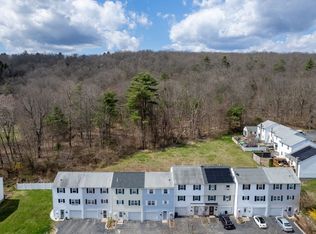 16 Warebrook Vlg, Ware, MA 01082