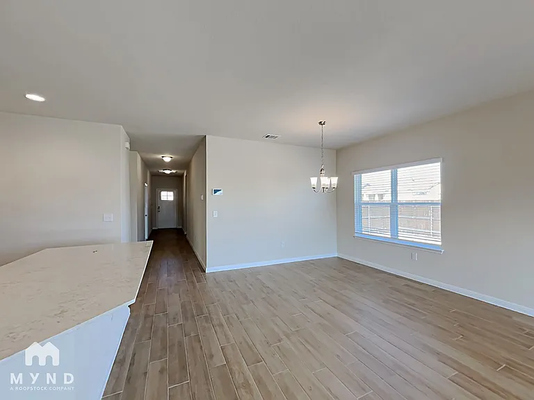 2444 Lobo Landing Cv — Photo 11