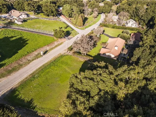 7905 Santa Cruz Rd, Atascadero, CA 93422