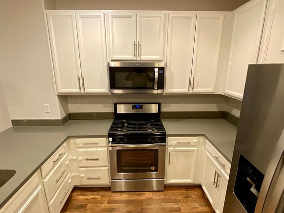 4th image of 15412 S Navy Trails Ln