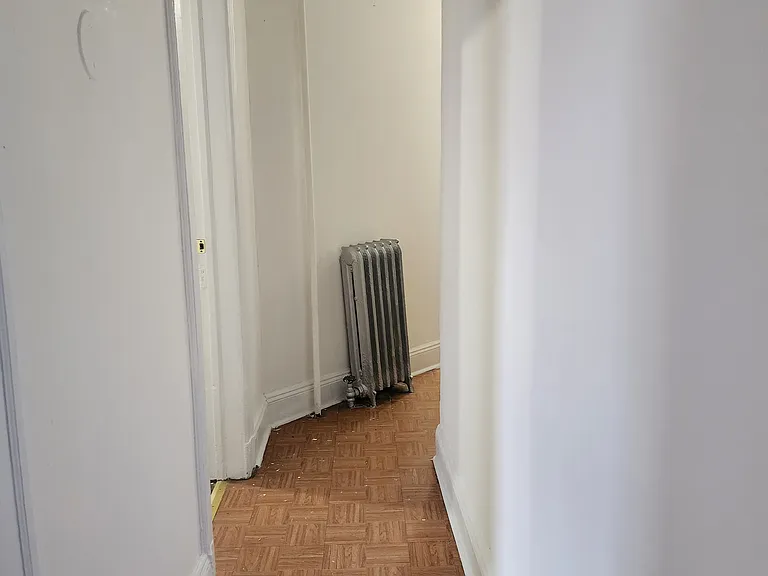 310-312 Union Ave #1L — Photo 4