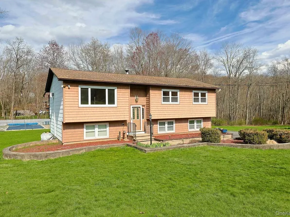 70 Bayberry Drive, Monroe, NY 10950