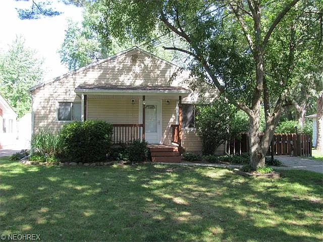 6798 Franke Rd photo 1