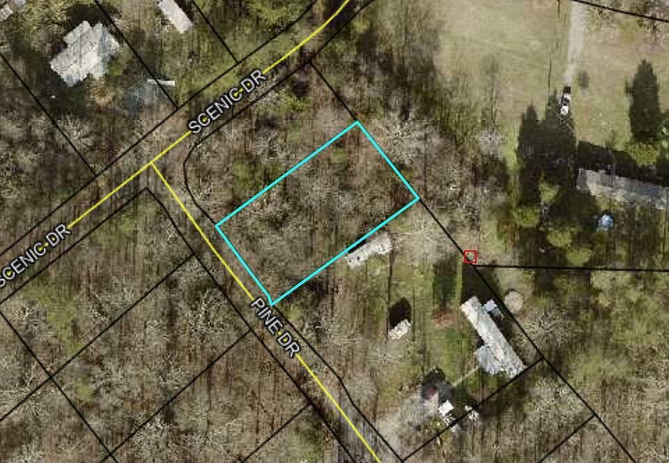 1st image of 205 Pine Dr