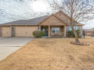 4801 E Commercial St, Broken Arrow, OK 74014