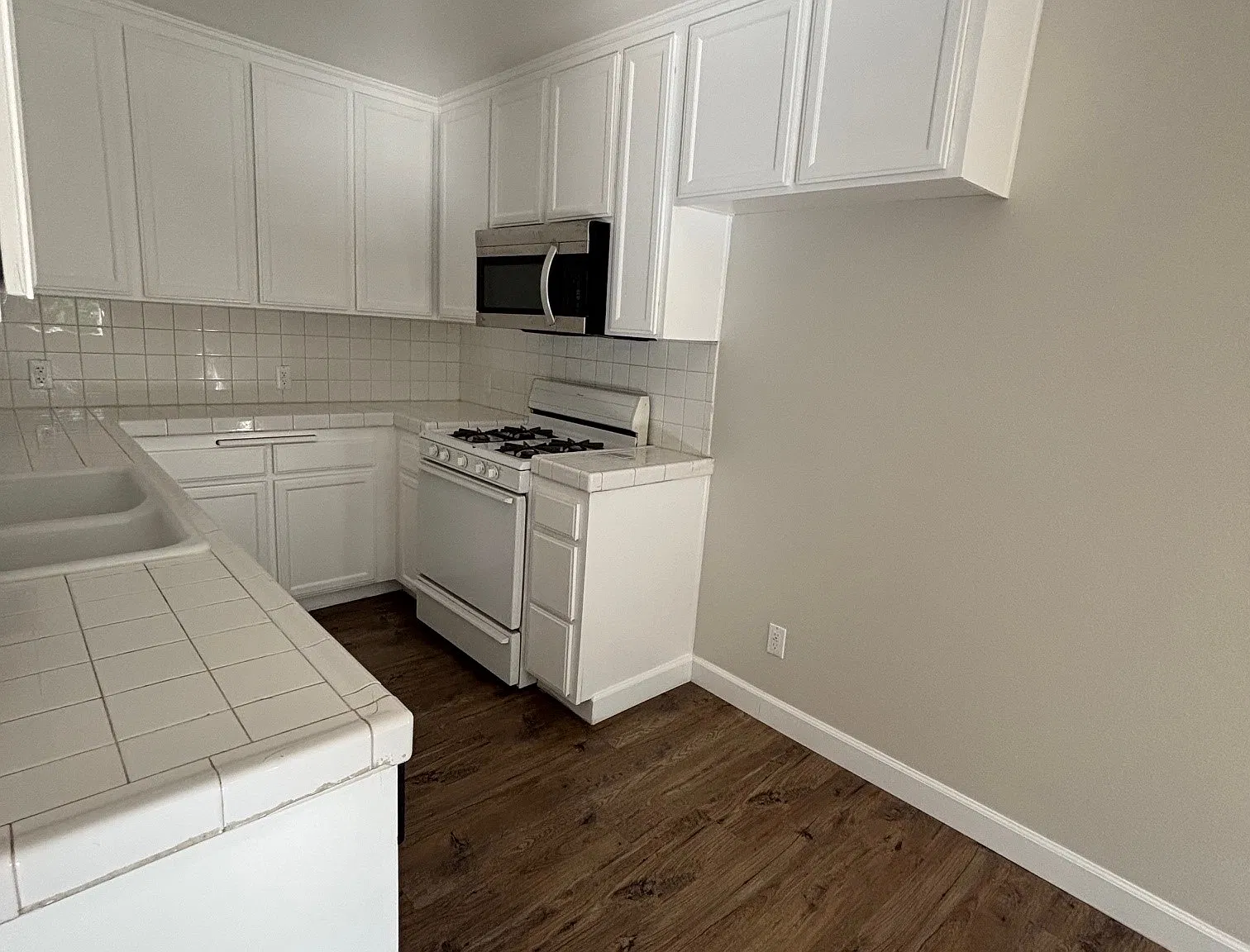 3 bed, 2.5 bath, $2,850 — Photo 1