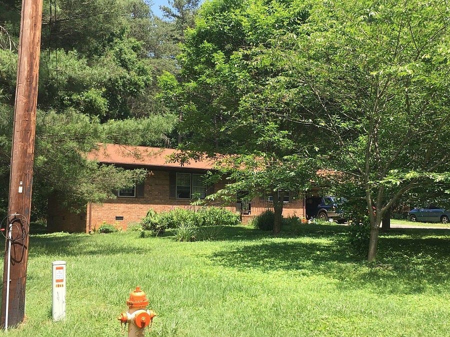 2nd image of 2765 Friedland Church Rd