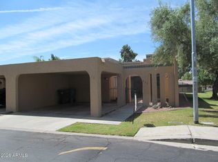 901 E COCHISE Drive, Phoenix, AZ 85020