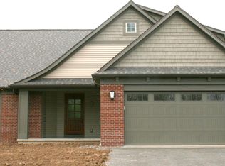 410 Coastal View Dr, Webster, NY 14580