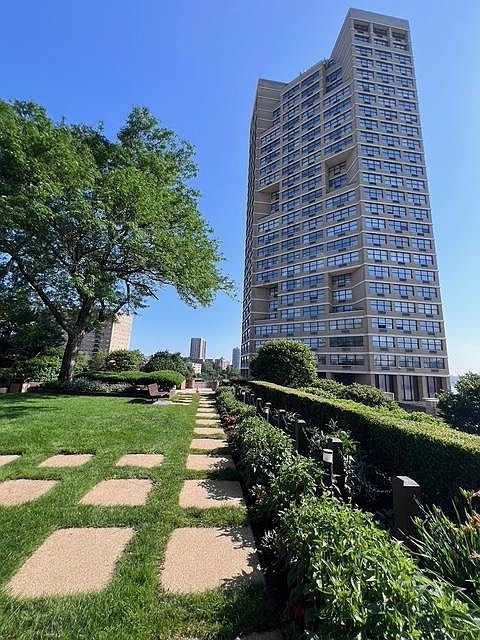 1st image of 7004 Boulevard East Unit 29D