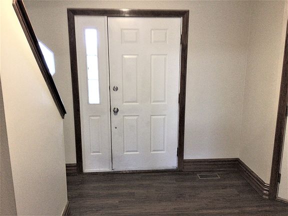 2nd image of 5172 Sunrise View Cir