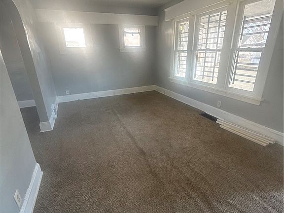 4th image of 13811 Horner Ave