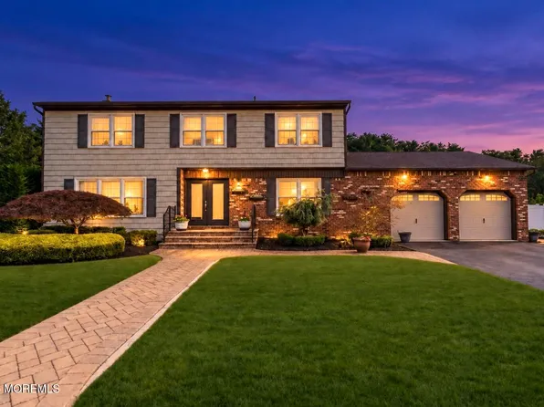 30 Overhill Drive, Marlboro, NJ 07746