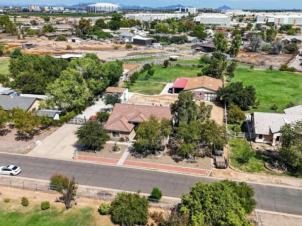 5723 N 106 Avenue N, Glendale, AZ 85307