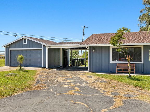 2nd image of 7610 Lakeridge Cir