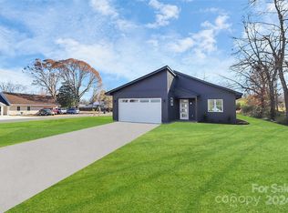 2601 McGill St, Kannapolis, NC 28081