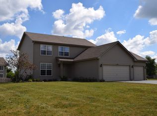 1431 S Bacon Rd, Round Lake, IL 60073