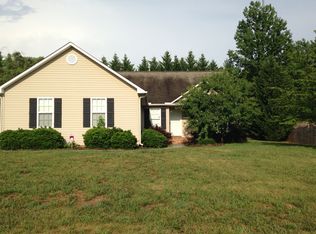 4203 Meredith Woods Ln, Winston Salem, NC 27107