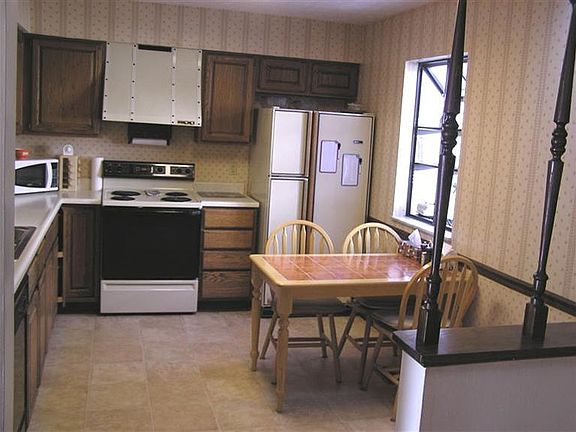 5th image of 8522 Sea Pines Ln