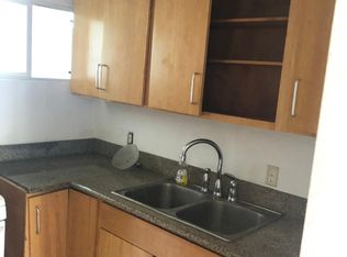2139 Algaroba St, Honolulu, HI 96826