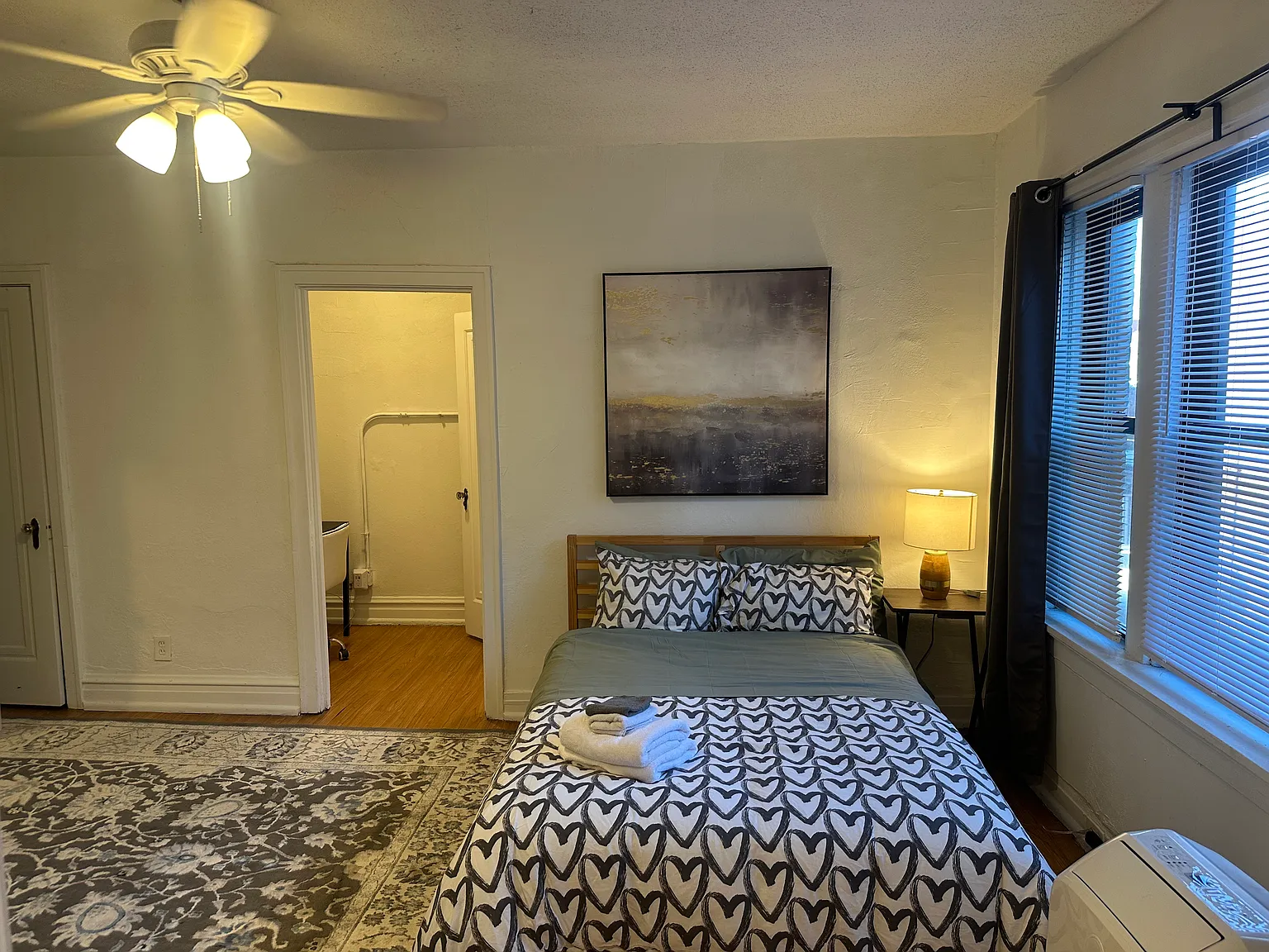 1 bed, 400 sqft, $1,499 — Photo 4