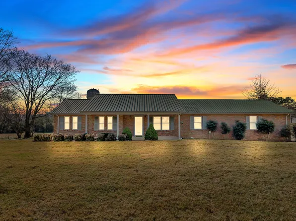 623 Highway 50, Centerville, TN 37033