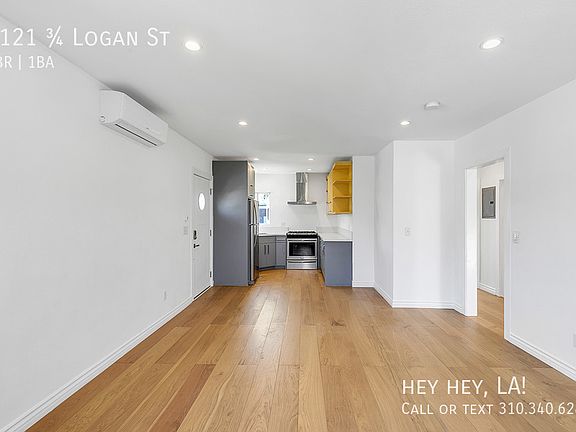 5th image of 1121 Logan St