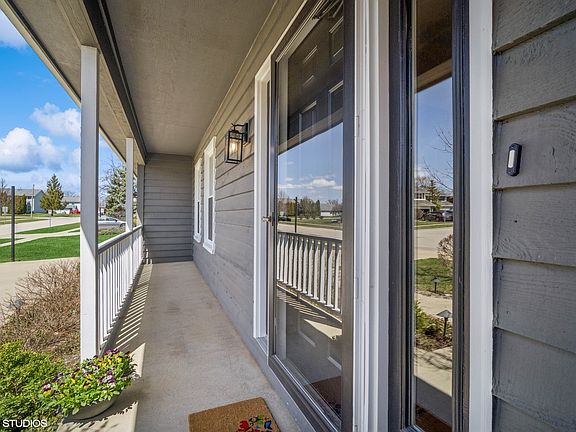 4th image of 34247 N Horseshoe Ln