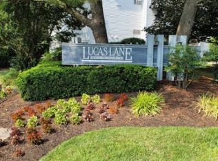 2002 Lucas Ln, Voorhees, NJ 08043