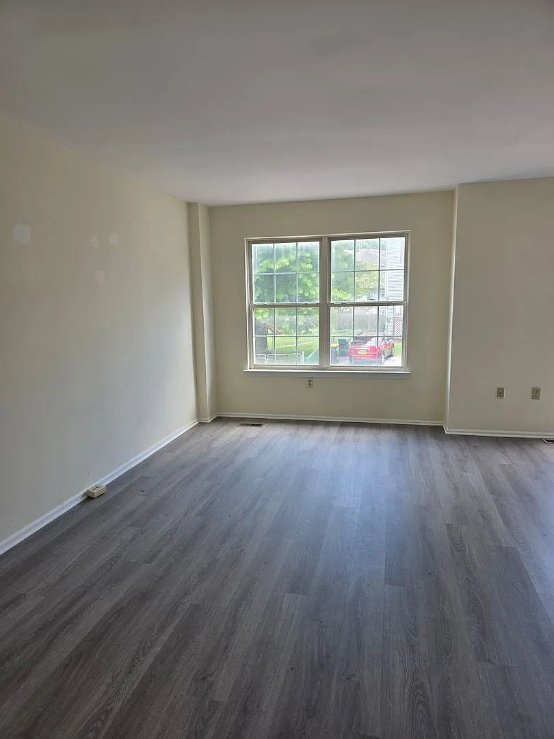 Townhome in Bear Area — Photo 3