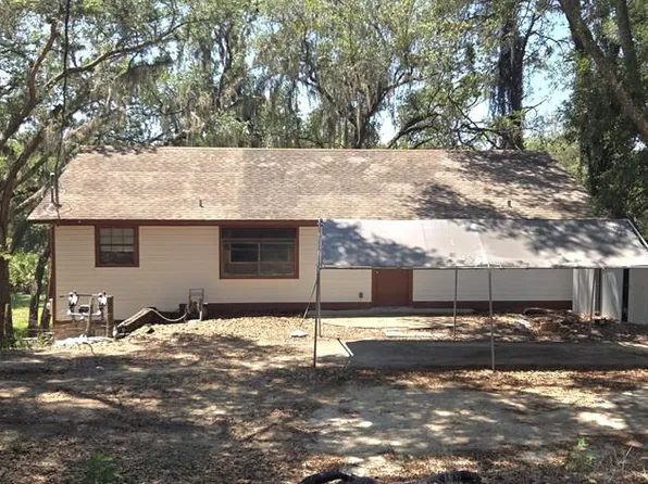 4322 Casaurina Rd, Lady Lake, FL 32159