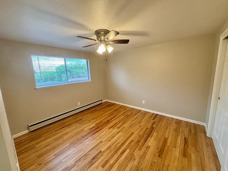 2210 Catalpa Rd #D — Photo 6