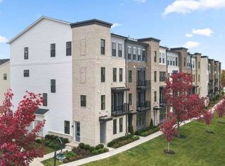 44316 Farringdon Sq, Ashburn, VA 20148