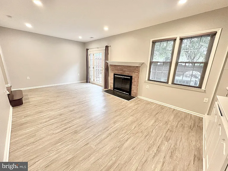 5111 Heritage Ln — Photo 11
