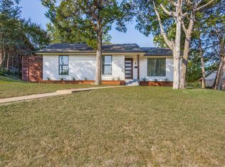 2619 Lanecrest Dr, Dallas, TX 75228