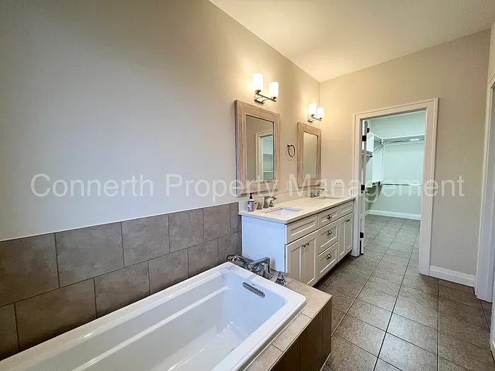 1615 Porter Ave — Photo 15
