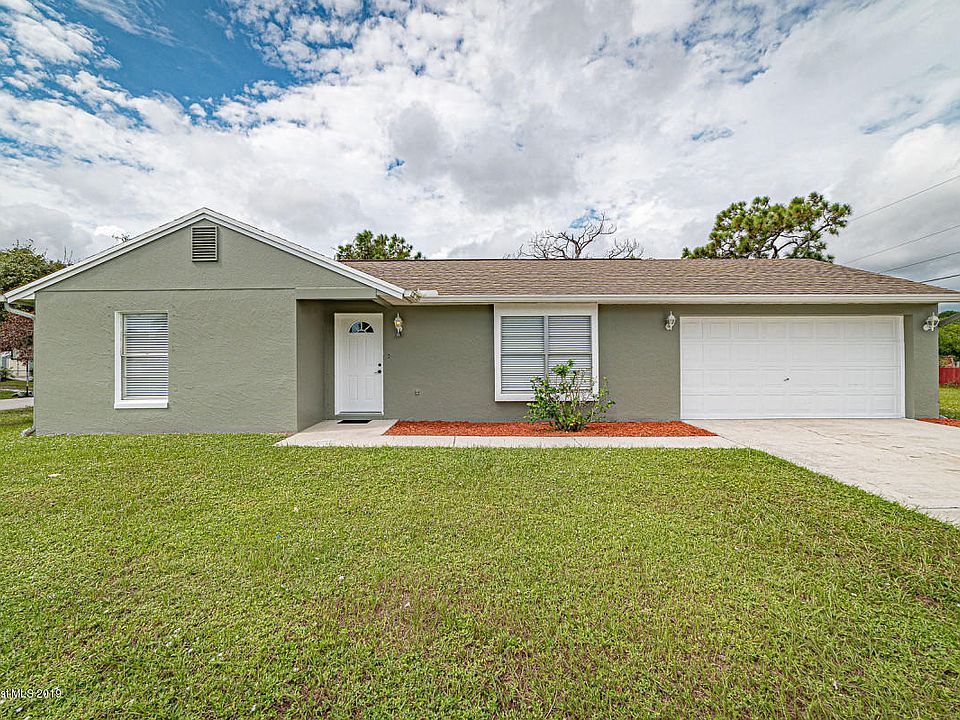 1st image of 2098 Emerson Dr SE