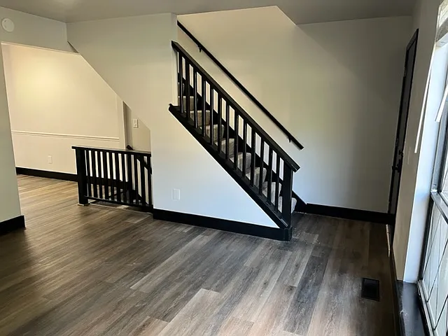 2 bed, 1100 sqft, $1,700 — Photo 4