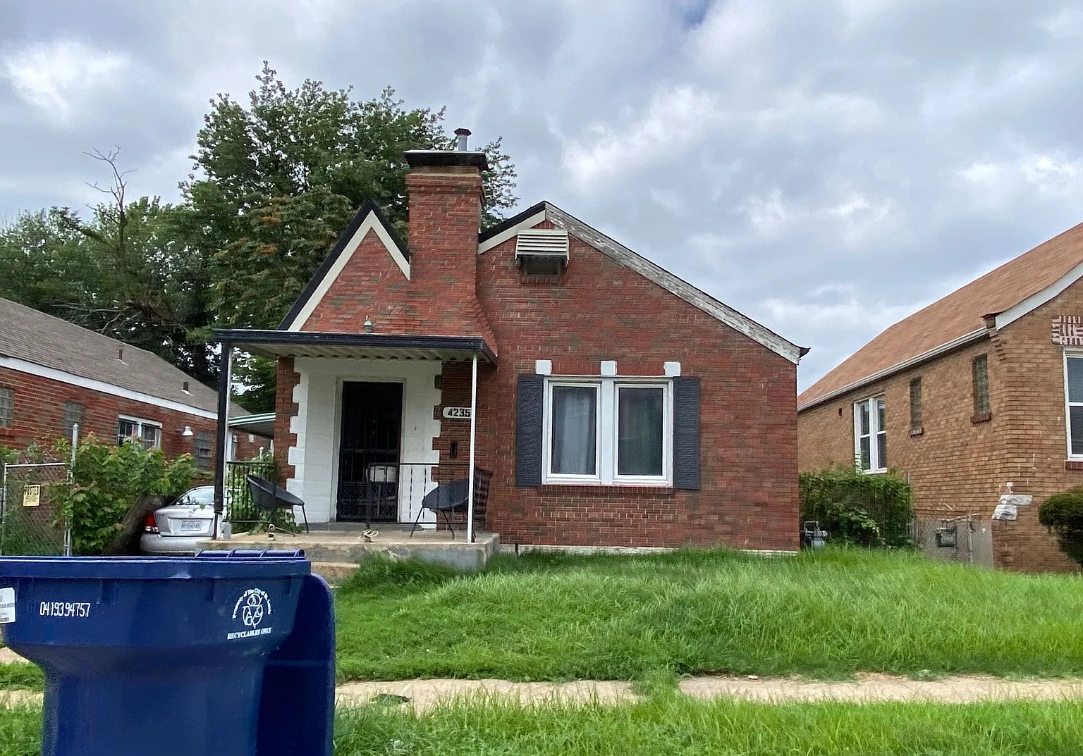 4235 Dressell Ave photo 1