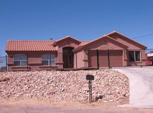 622 Camino Kansas, Rio Rico, AZ 85648