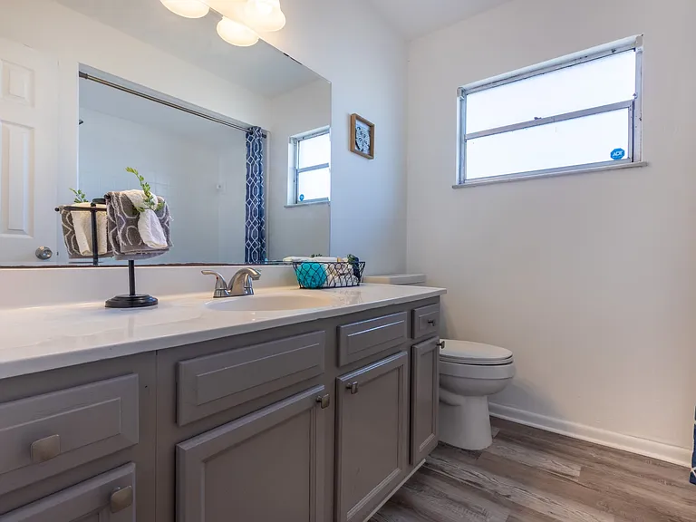 6116 Shakespeare Dr — Photo 13