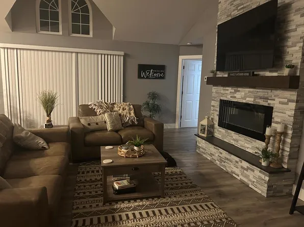 1618 Cape Cod Dr, Mansfield, OH 44904