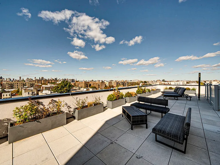 34-22 35th St #2K — Photo 5