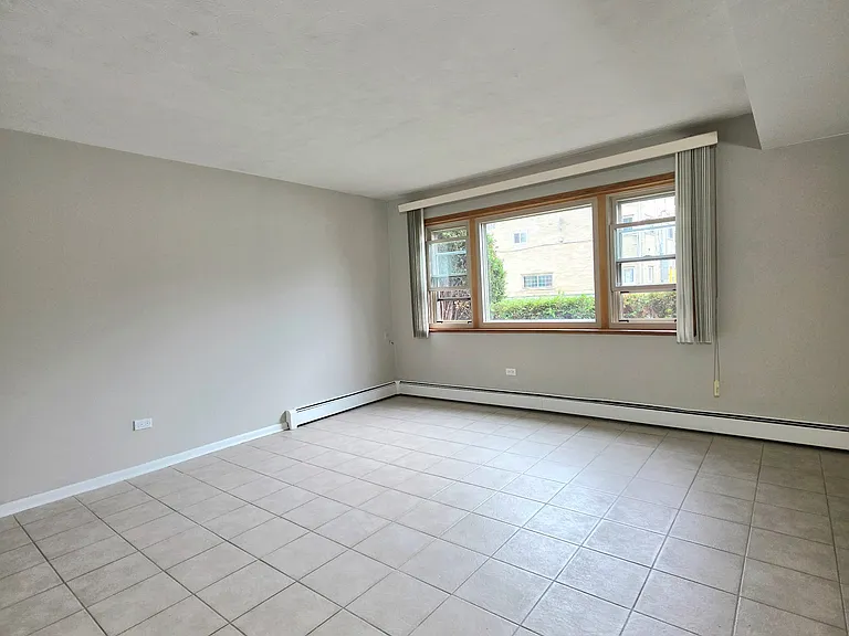 4751 Kolze Ave — Photo 12
