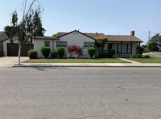 22 Santa Barbara Ave, Salinas, CA 93901