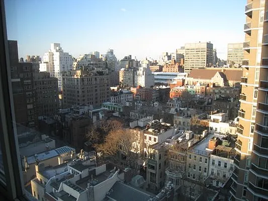 Rented by Miriam Izsak Realty  LLC | media 24