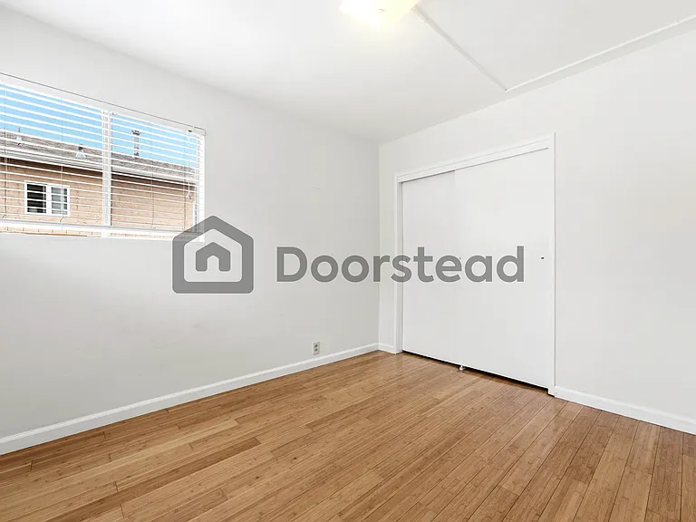 4339 Adeline St #B — Photo 12