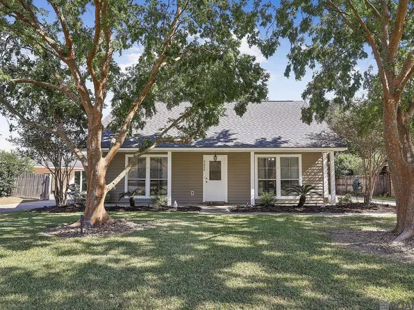 9626 Banway Dr, Greenwell Springs, LA 70739