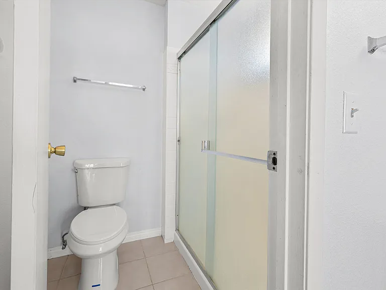 6951 Wedgewood Way — Photo 21