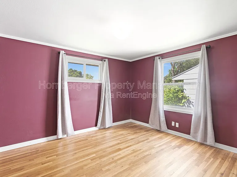 112 W Amherst Ct — Photo 10